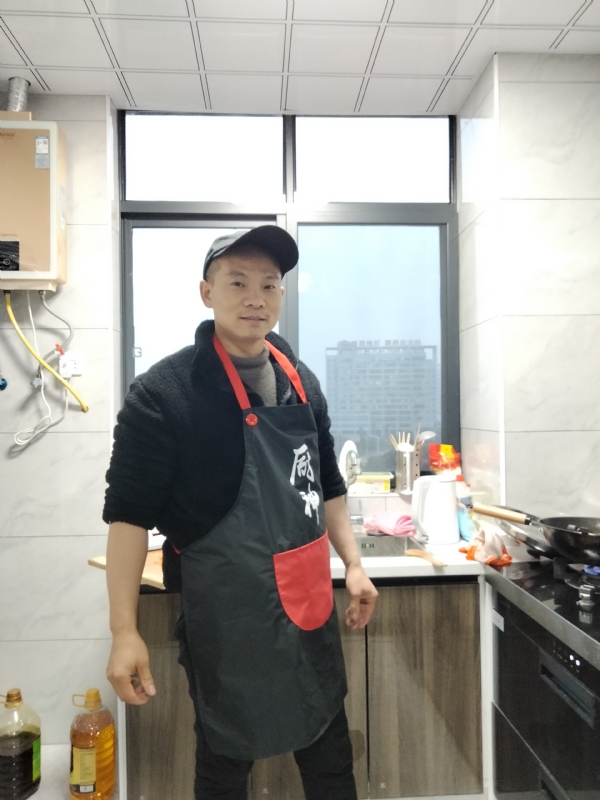国宝的第一张照片--德安交友中心
